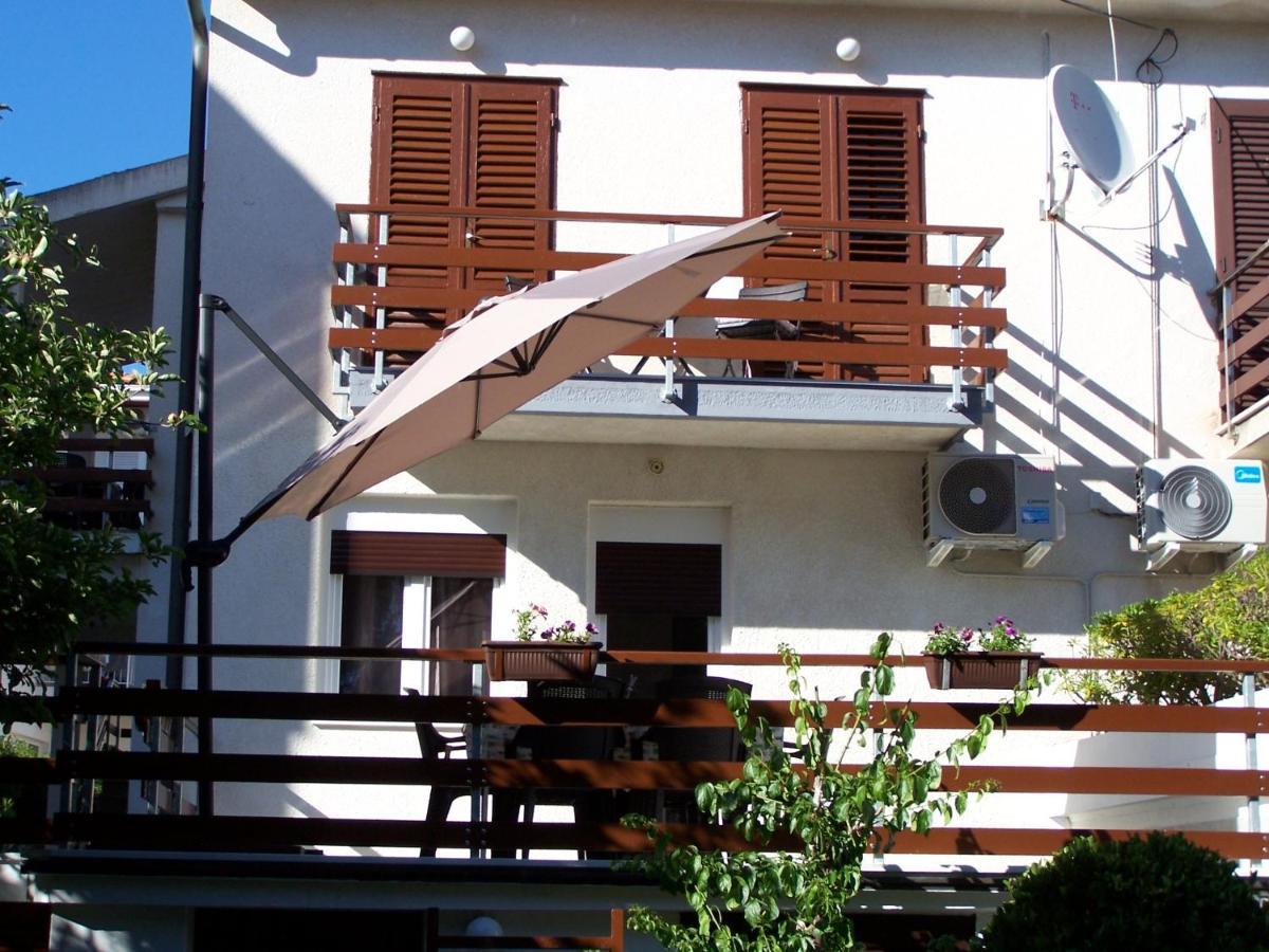 Apartments By The Sea Novalja, Pag - 18154 Εξωτερικό φωτογραφία
