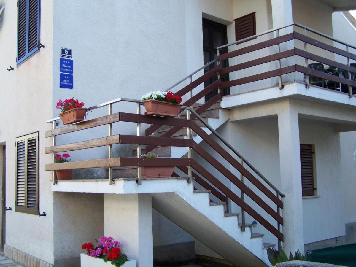 Apartments By The Sea Novalja, Pag - 18154 Εξωτερικό φωτογραφία